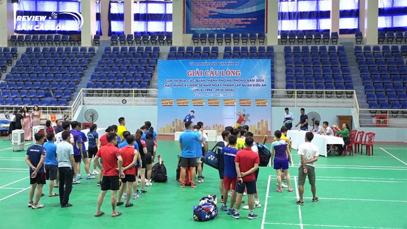 Nhà thi đấu huyện Vĩnh Linh