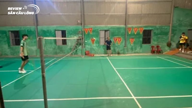 Sân cầu lông Hà Huệ ở Bắc Giang