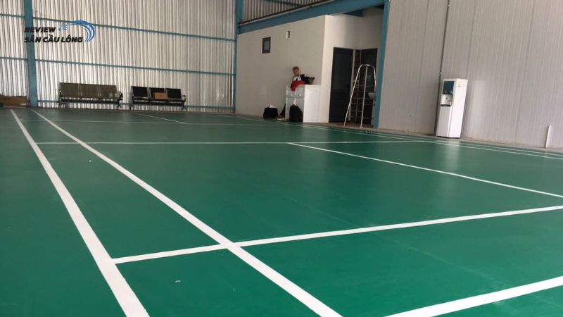 Mặt sàn cầu lông đạt chuẩn an toàn