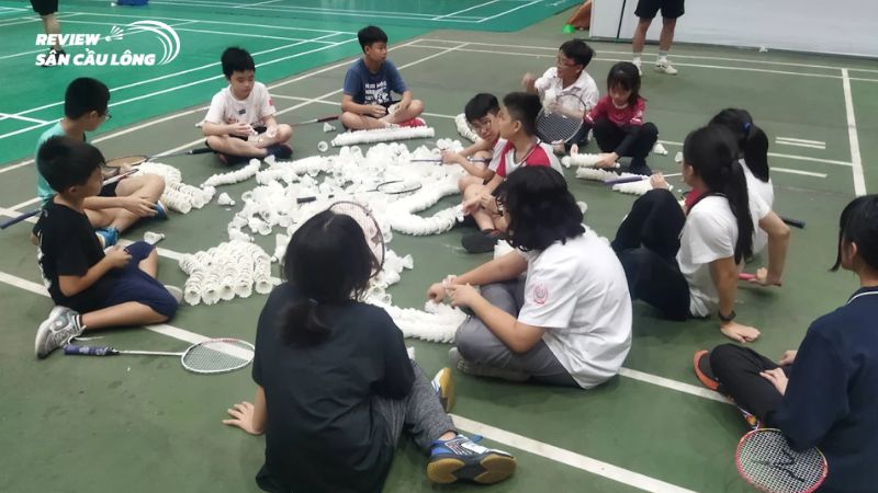 Sân chơi cầu lông Tùng Lâm