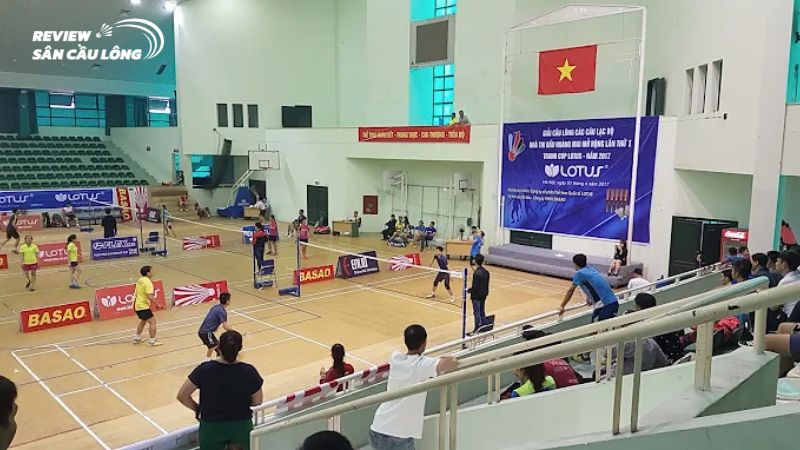 Sân cầu lông Nhà thi đấu Hoàng Mai