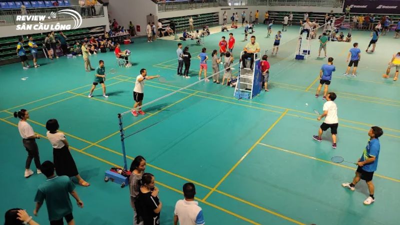 Sân cầu lông nhà thi đấu tỉnh Bắc Giang