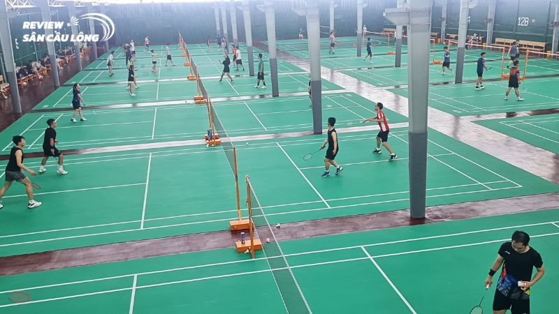 Sân cầu lông quận 7 Phú Thuận
