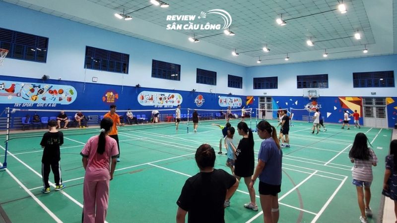 Sân cầu lông Quận 3 Ga Hoà Hưng