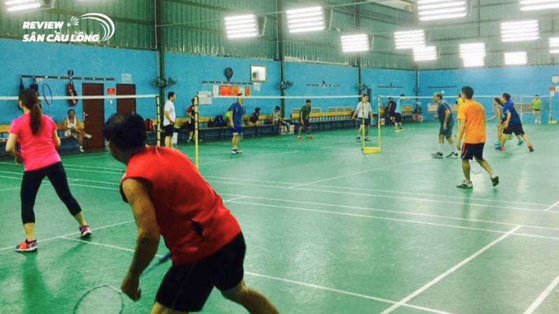 Sân cầu lông q7 Cảng Bến Nghé