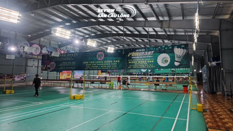 Sân cầu lông Hưng Phú quận 8