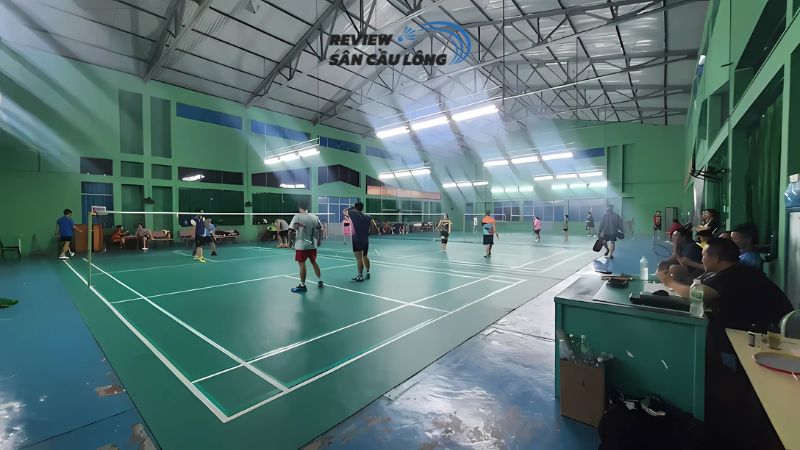 CLB Cầu Lông Công An Quy Nhơn khá chuyên nghiệp, tiện nghi