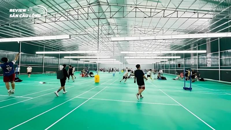 1991 Club – sân cầu lông Thanh Trì hiện đại, thoáng mát và thân thiện