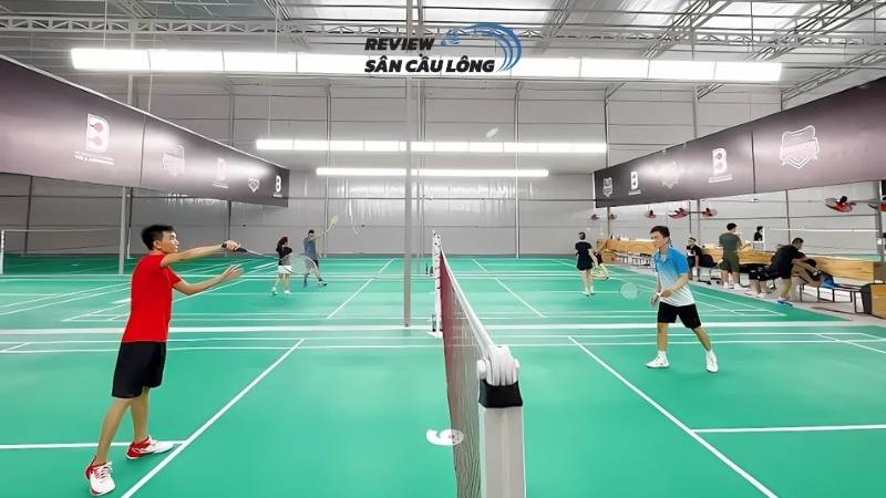Tập luyện trong không gian thoáng mát, tiện nghi đầy đủ