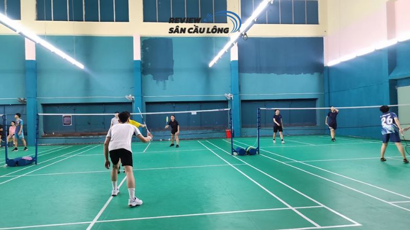 Sân cầu lông quận 2 Lương Định Của hiện đại, tiện nghi